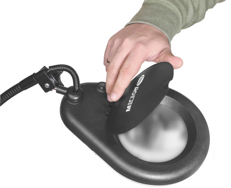 Бестеневая лампа-лупа МЕГЕОН 02802 купить по низкой цене | МАКСПРОФИТ