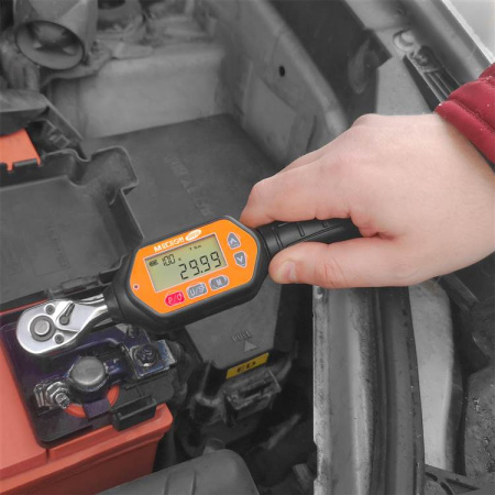 Ключ динамометрический МЕГЕОН 60015 купить по низкой цене | МАКСПРОФИТ